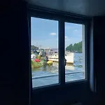 Båthotell Megalight2