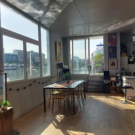 Botel En Seine Chez Philippe 3*